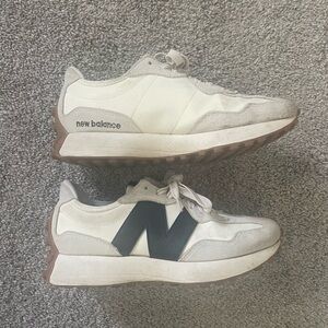New Balance 327s cream, black, brown. Size 7